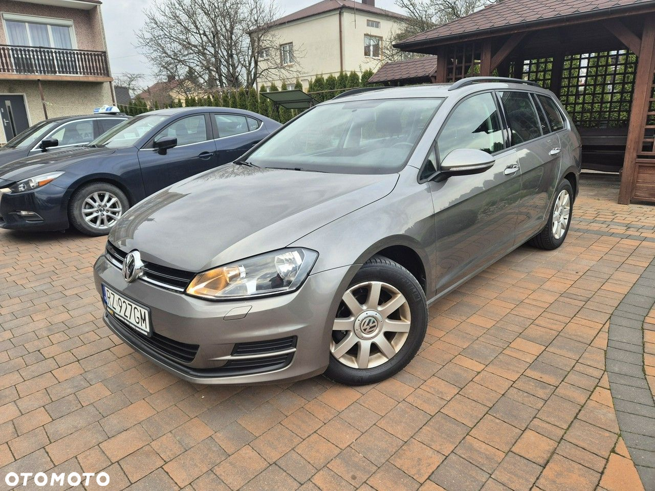 Volkswagen Golf - 4