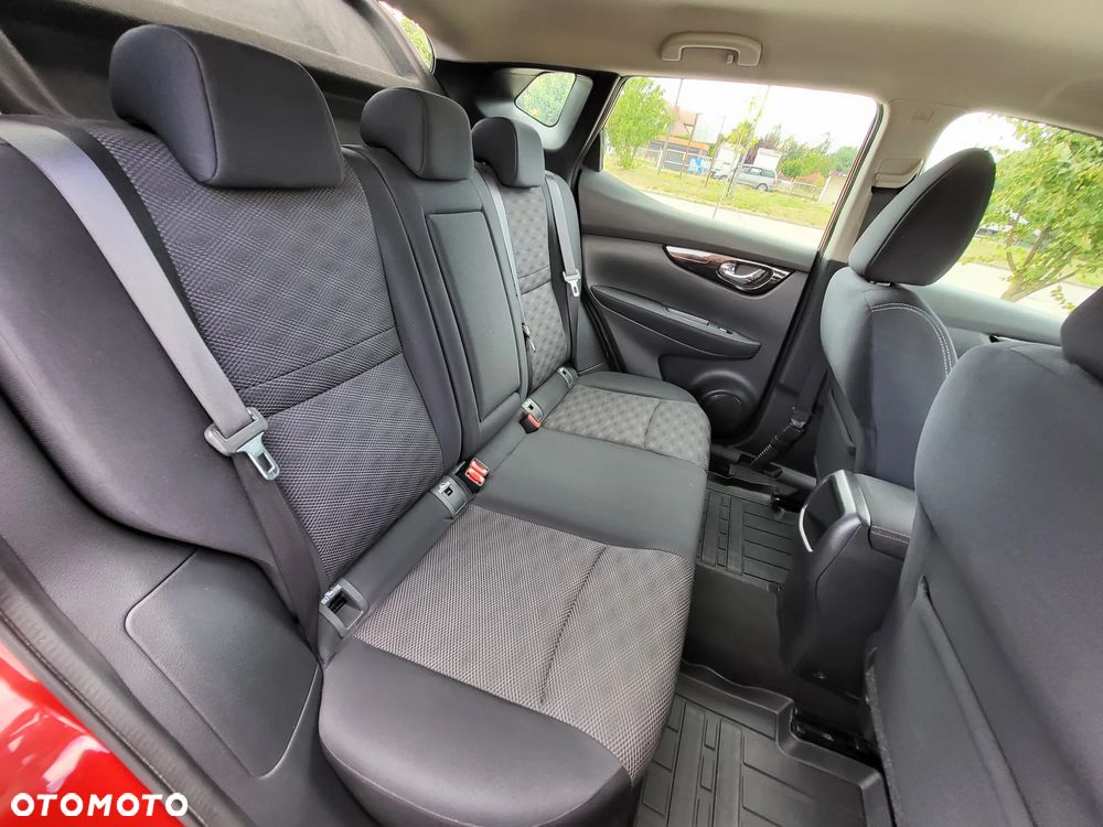 Nissan Qashqai 1.6 dCi DPF Start/Stop tekna - 17