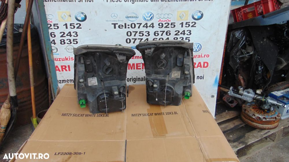 Far Ford Transit 2006-2012 faruri stanga dreapta Ford Transit - 2
