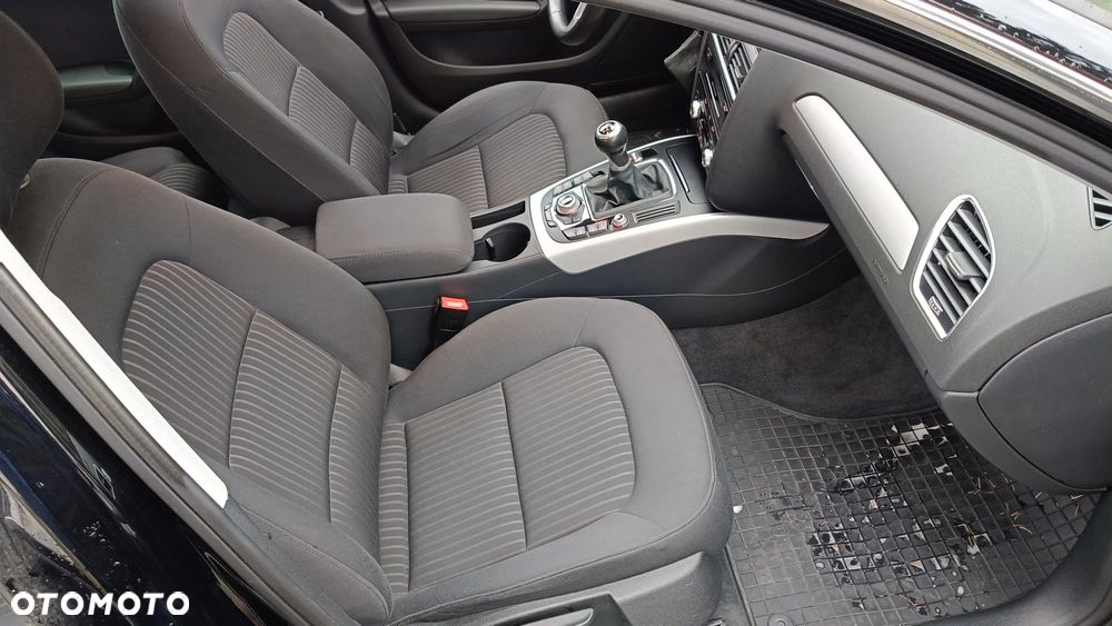 Audi A4 Avant 2.0 TDI DPF clean diesel Ambiente - 10