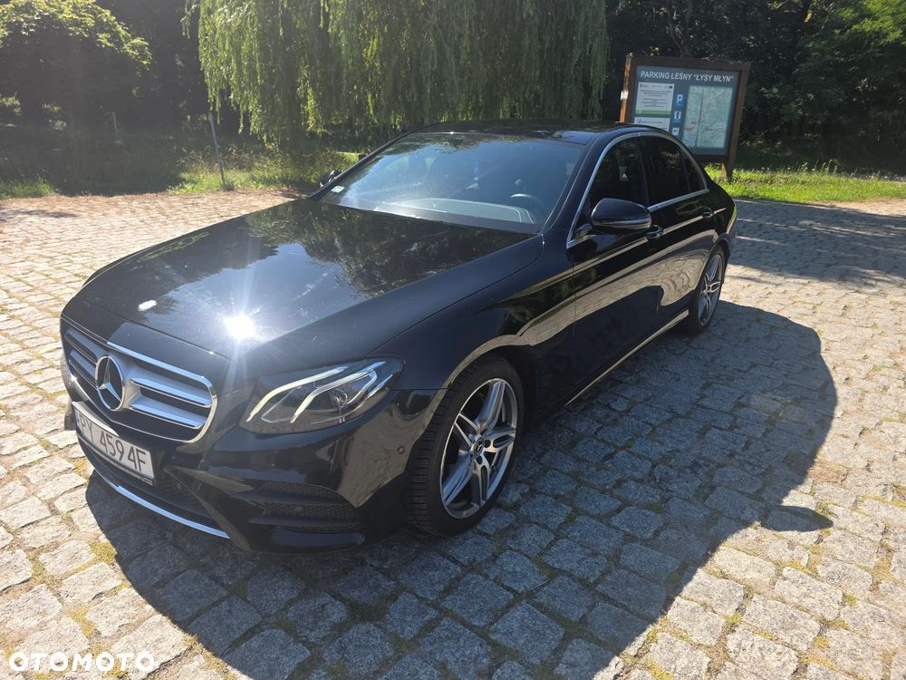 Mercedes-Benz Klasa E 200 4-Matic 9G-TRONIC - 3