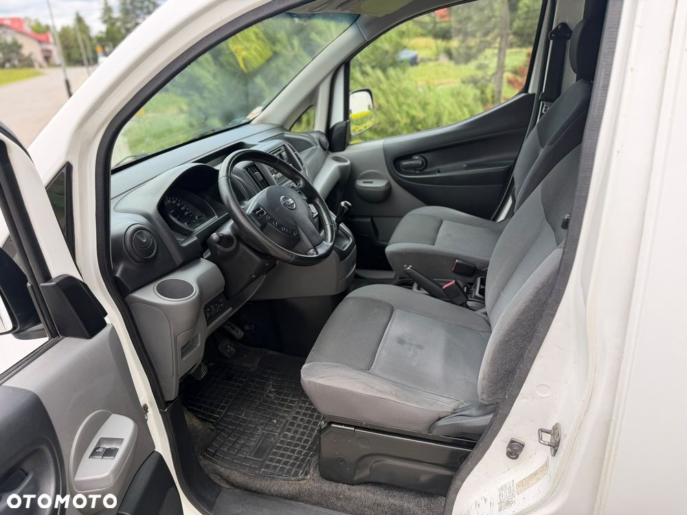 Nissan NV 200 - 14