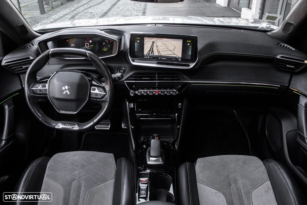 Peugeot e-2008 GT - 38