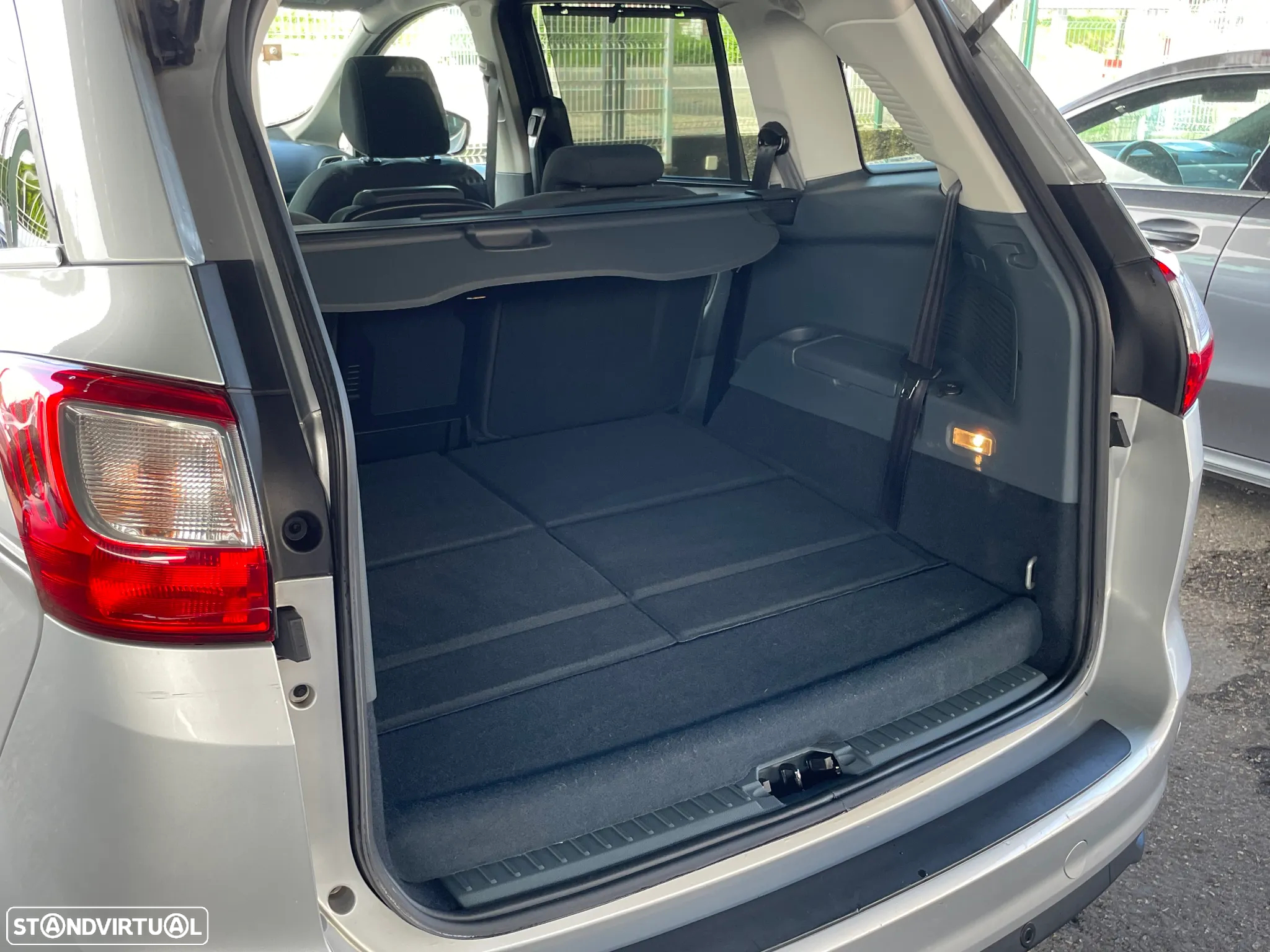Ford Grand C-Max 1.6 TDCi Titanium Edition S/S - 7