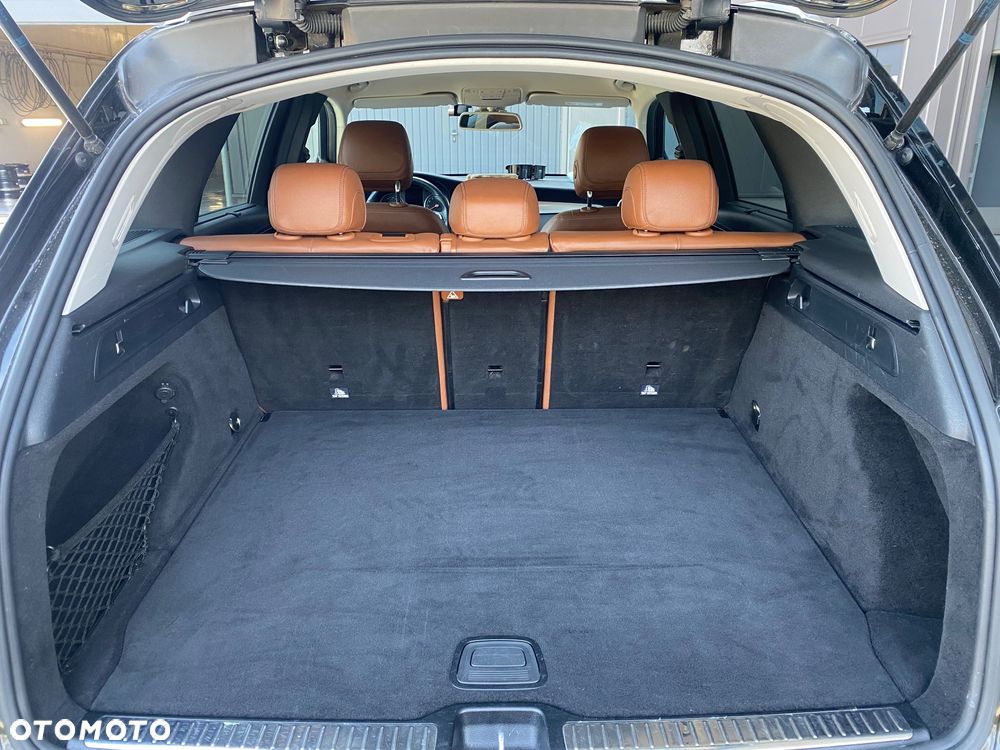 Mercedes-Benz GLC - 20