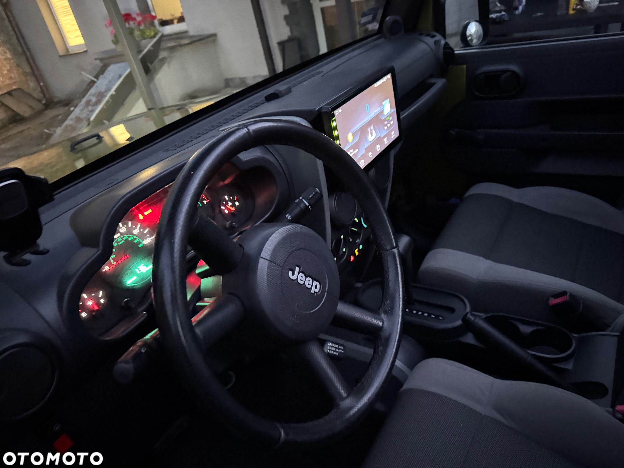 Jeep Wrangler Unlimited 3.8 Automatik Sahara - 5