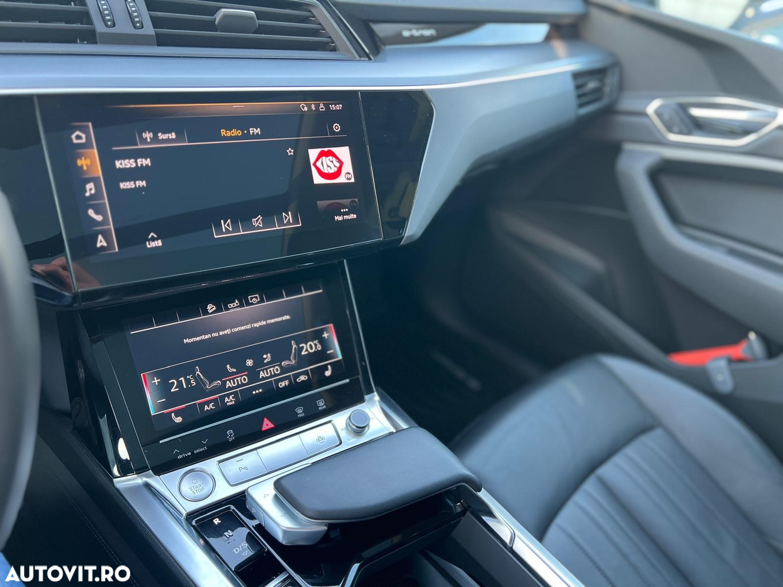 Audi e-tron - 15