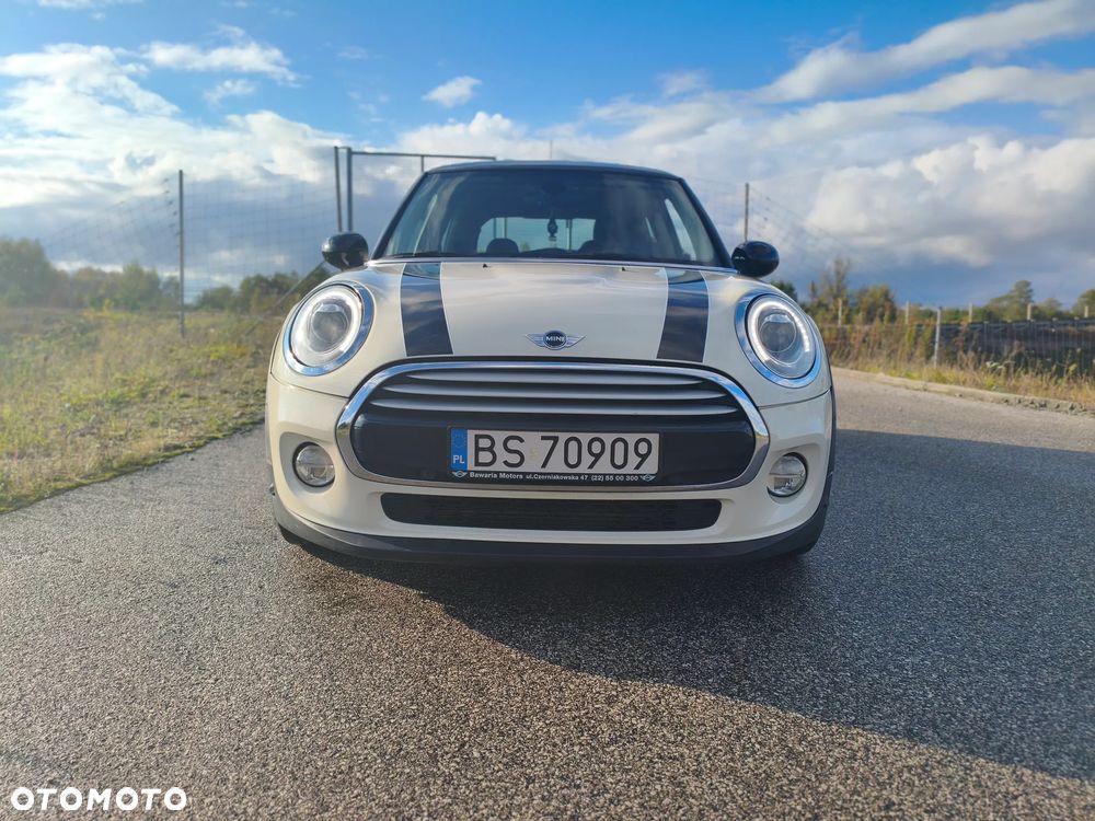 MINI Cooper Standard - 4