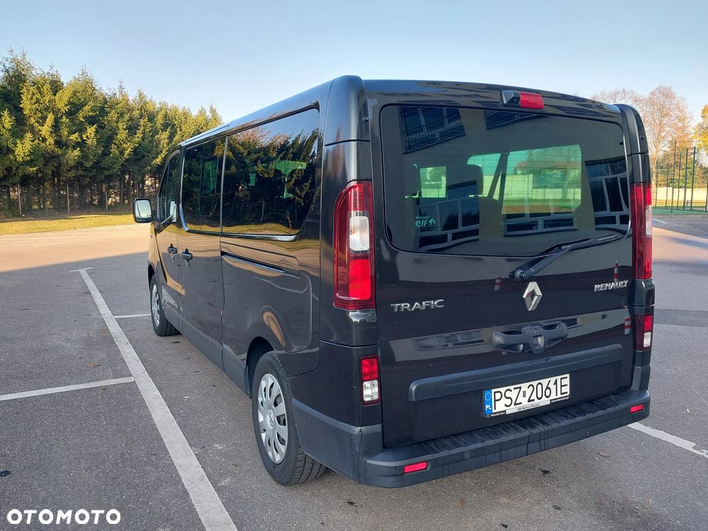 Renault Trafic SpaceClass 2.0 dCi - 6