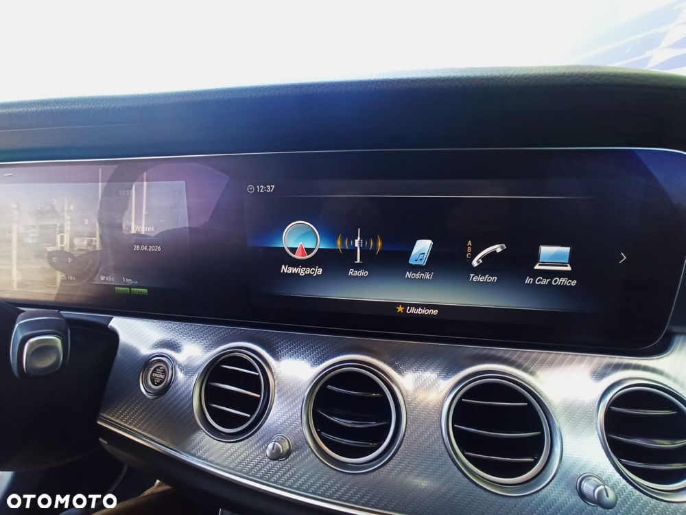 Mercedes-Benz Klasa E - 18