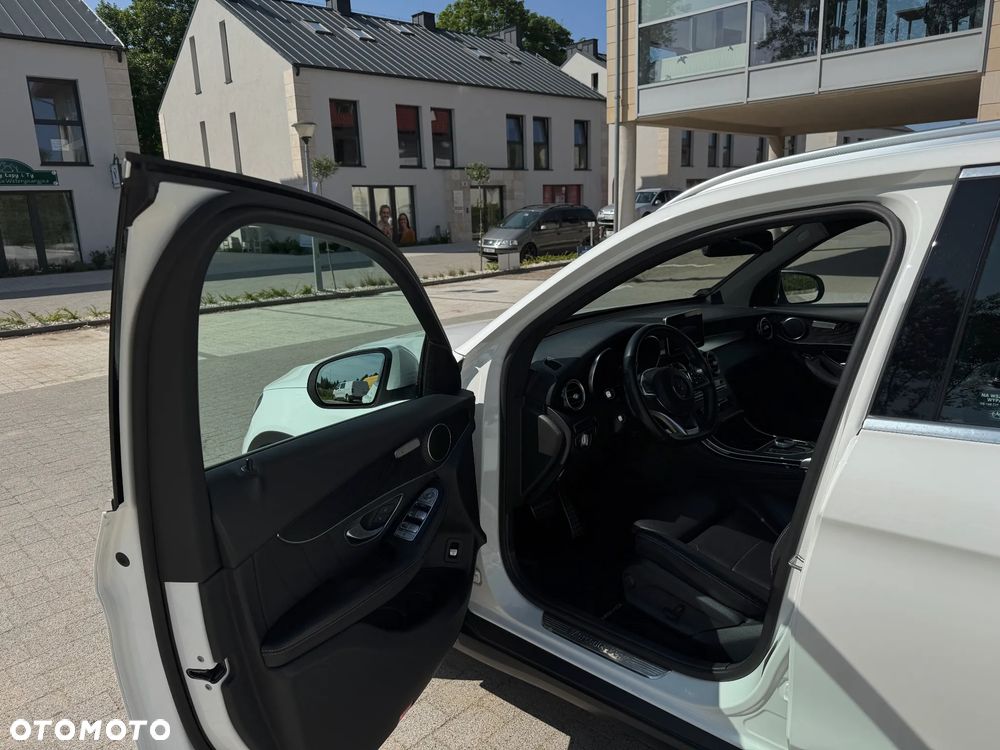 Mercedes-Benz GLC 220 d 4-Matic - 9