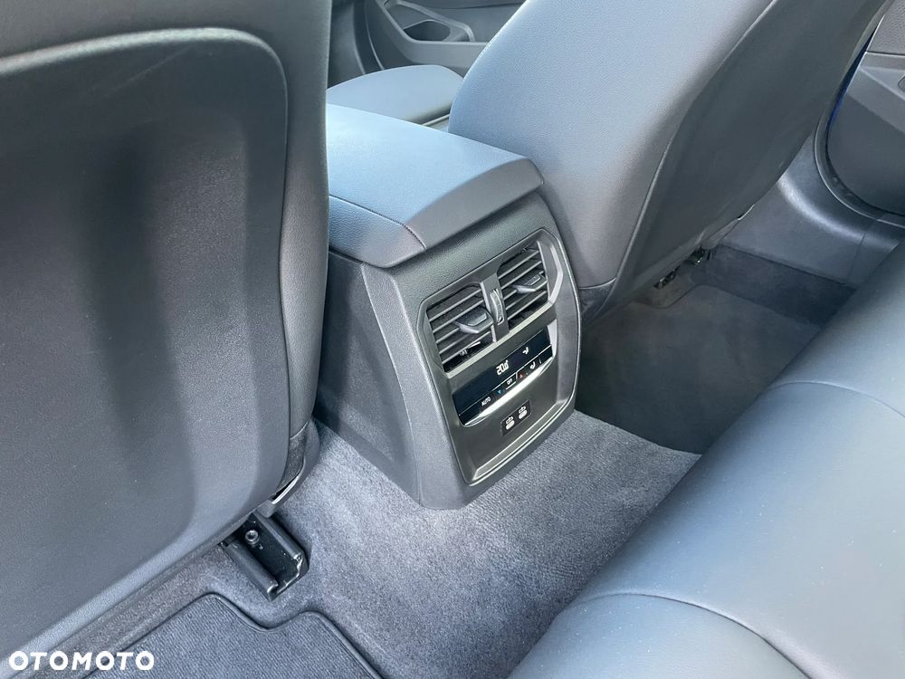 BMW Seria 3 320d mHEV M Sport - 17