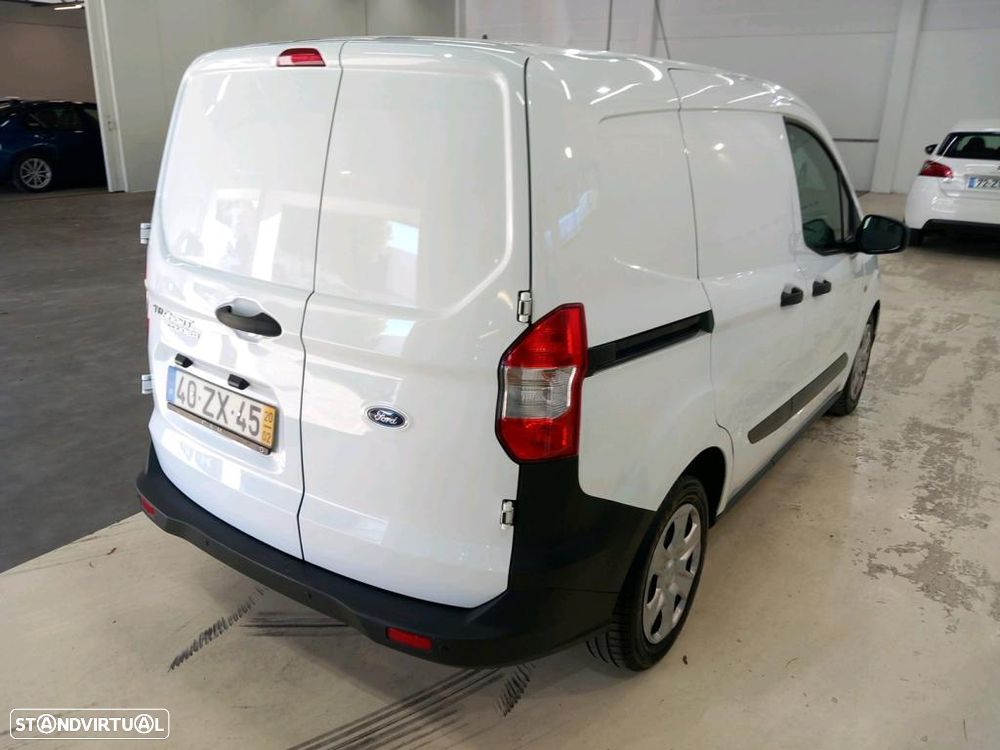 Ford transit-courier-i - 2