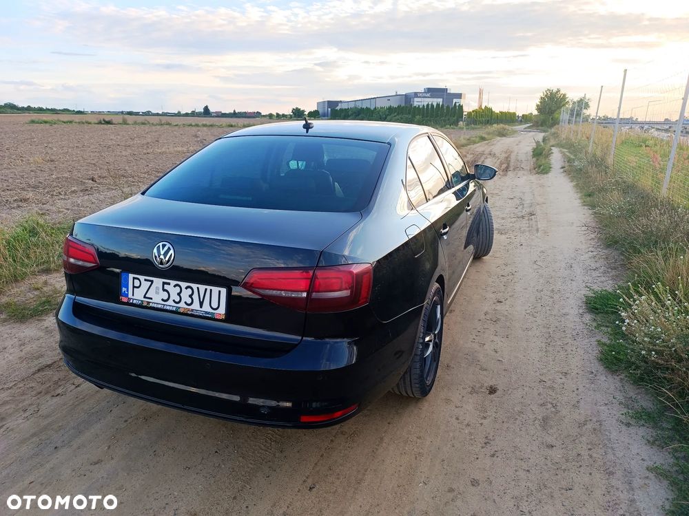 Volkswagen Jetta 2.0 TDI DPF BMT Highline - 8