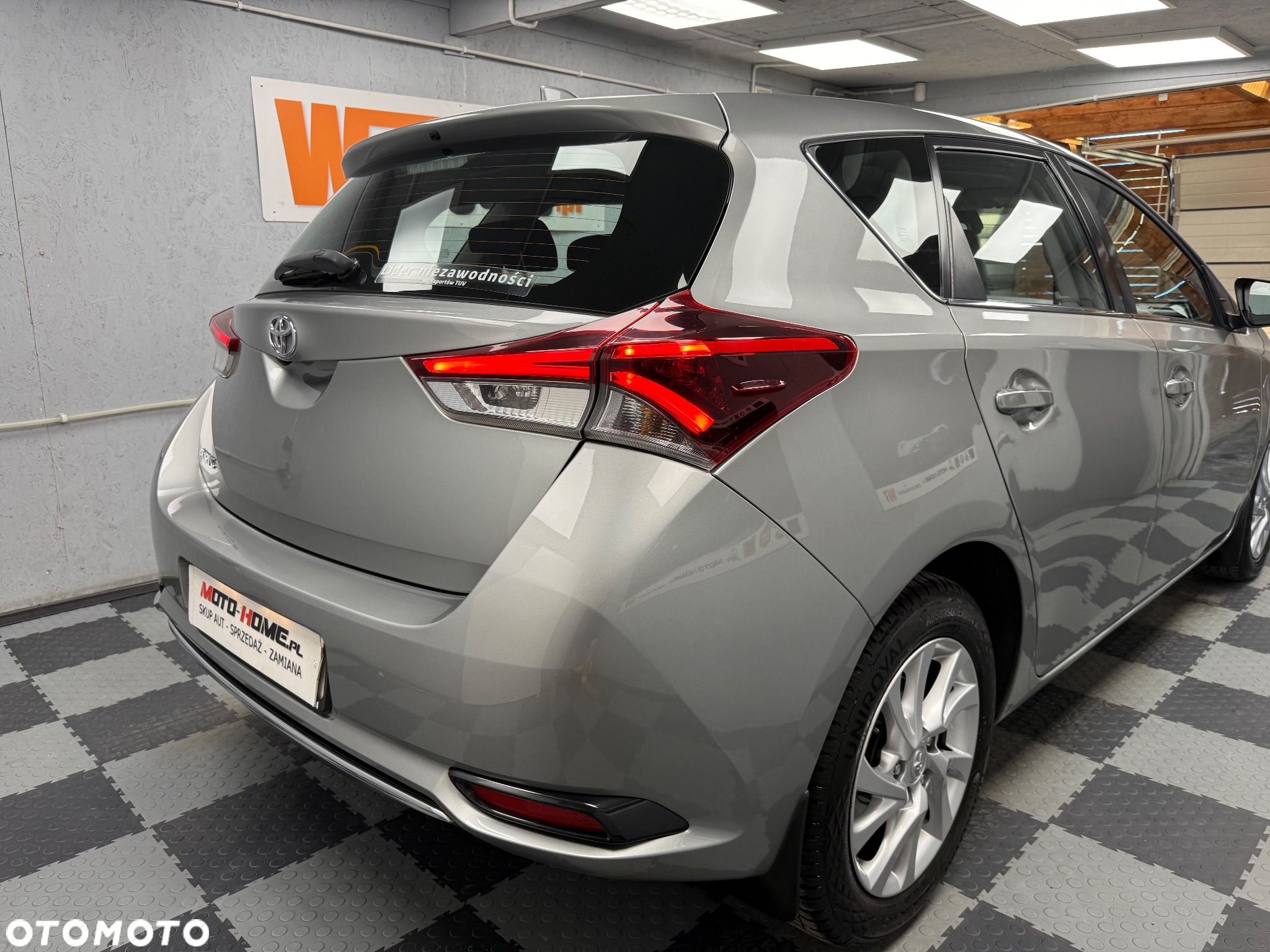 Toyota Auris - 24