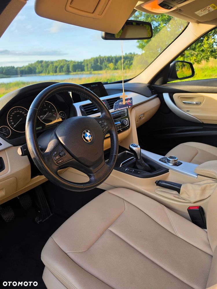 BMW Seria 3 316d - 9