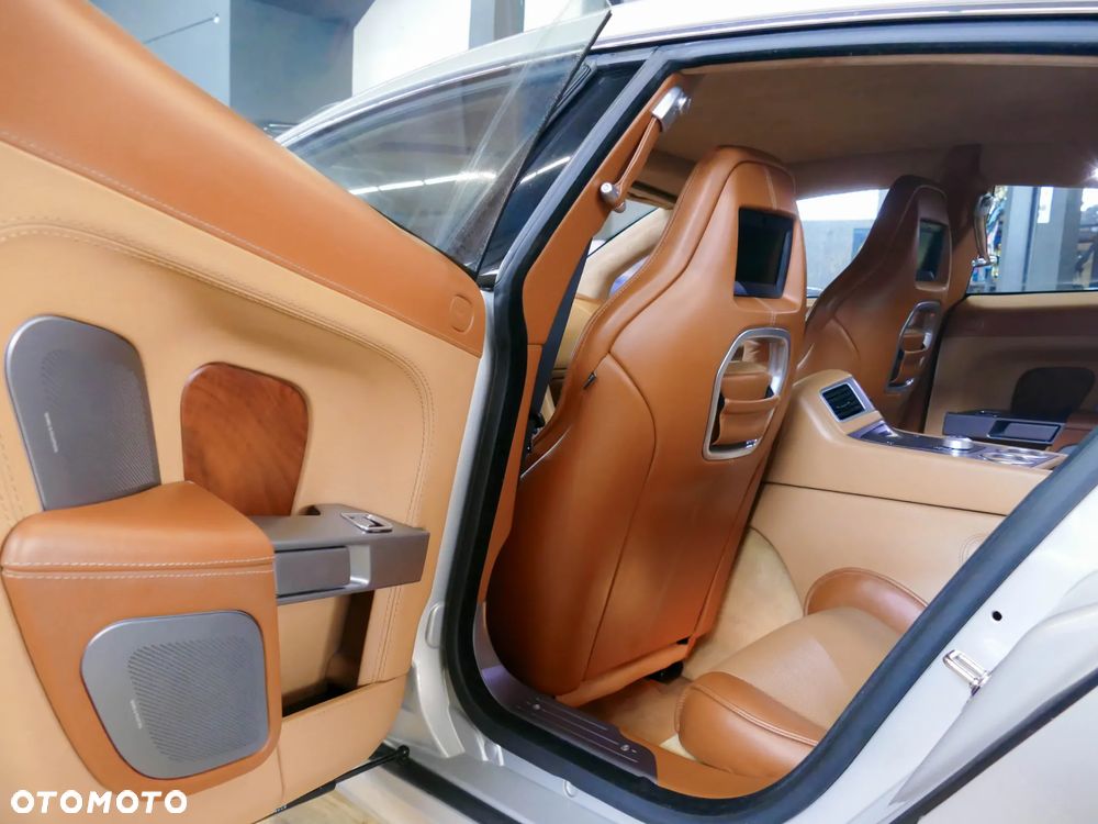 Aston Martin Rapide Luxe Touchtronic II - 22