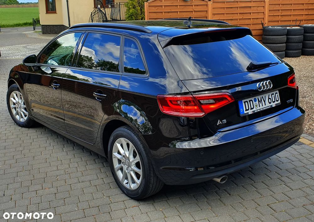 Audi A3 Sportback - 8