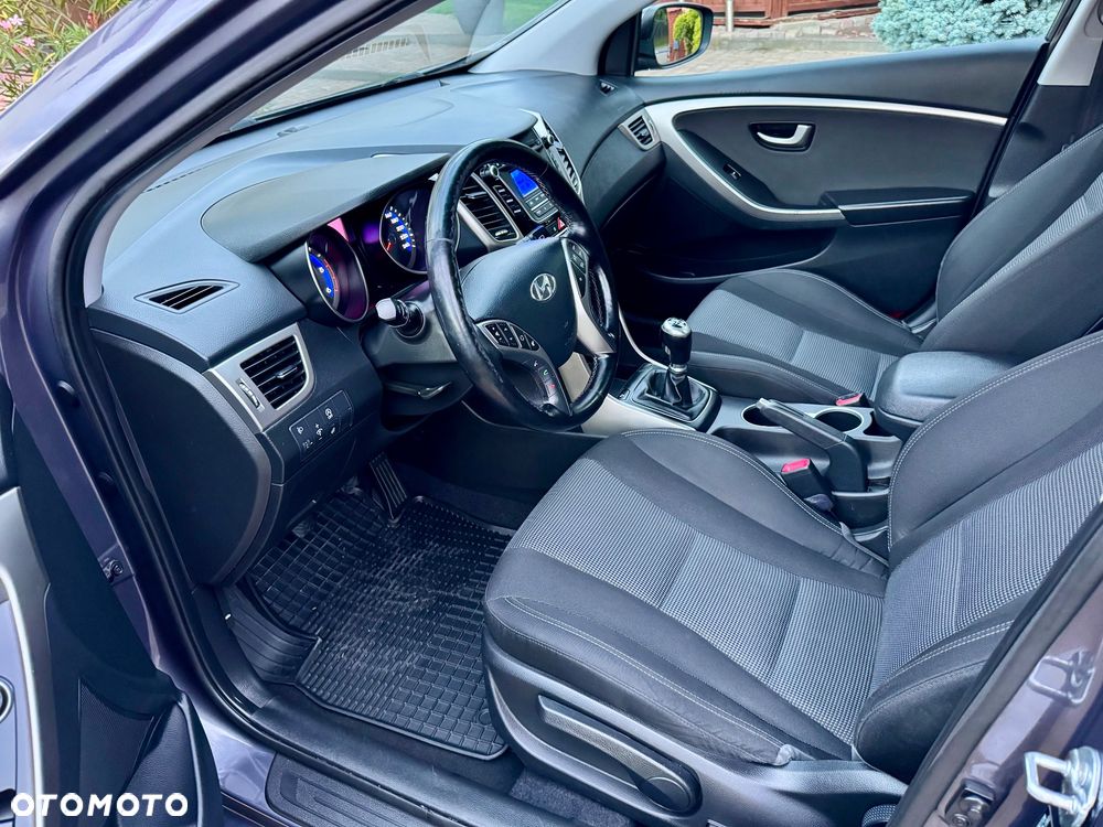 Hyundai i30 1.6 CRDi BlueDrive Comfort - 19
