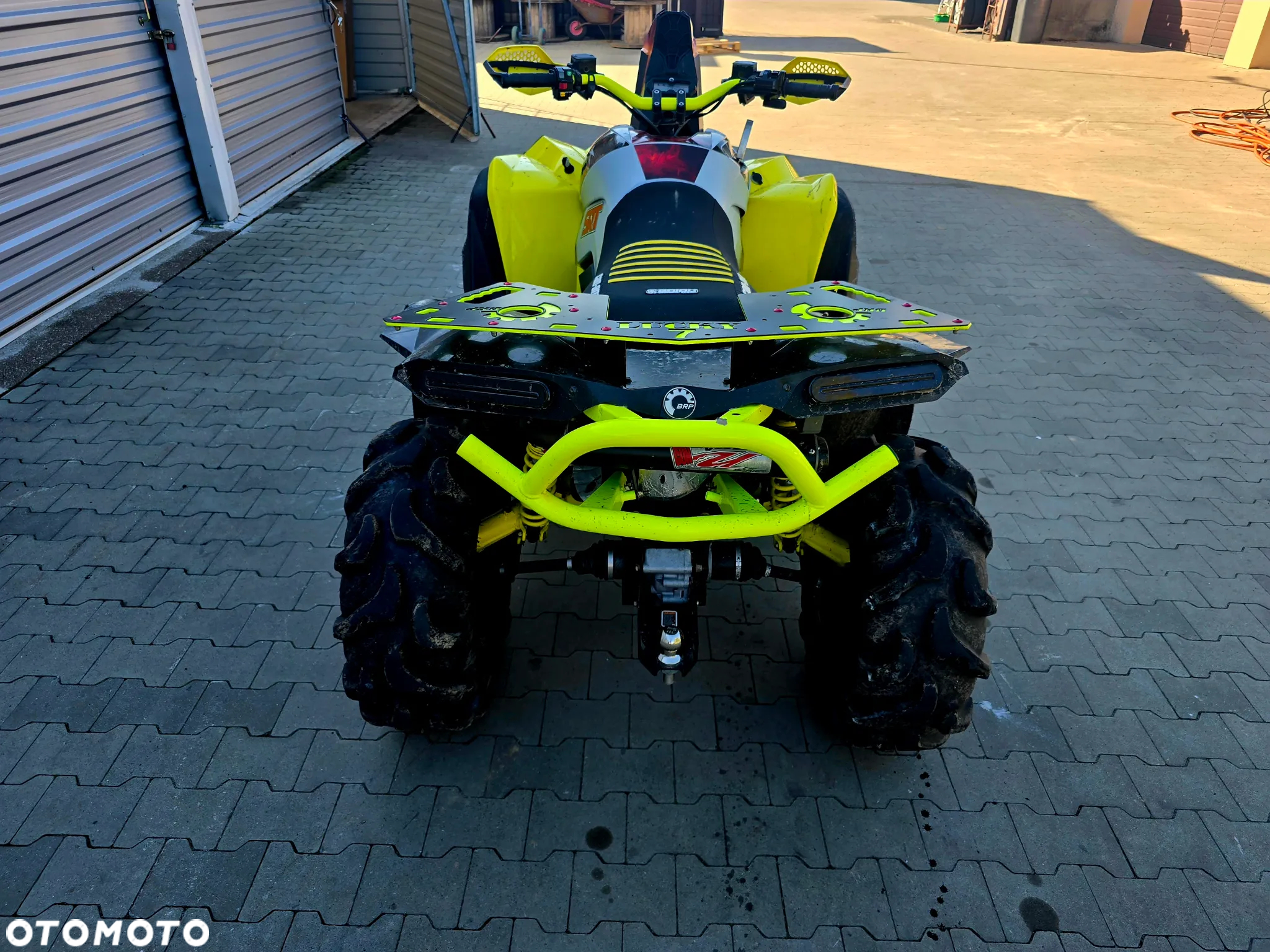 Can-Am Renegade - 8