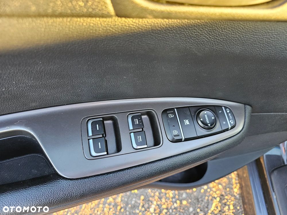 Kia Optima 1.6 T-GDI M DCT - 24