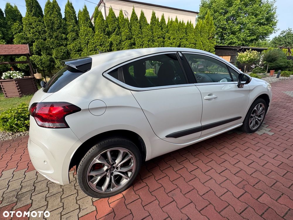 Citroën DS4 1.6 THP SportChic - 10