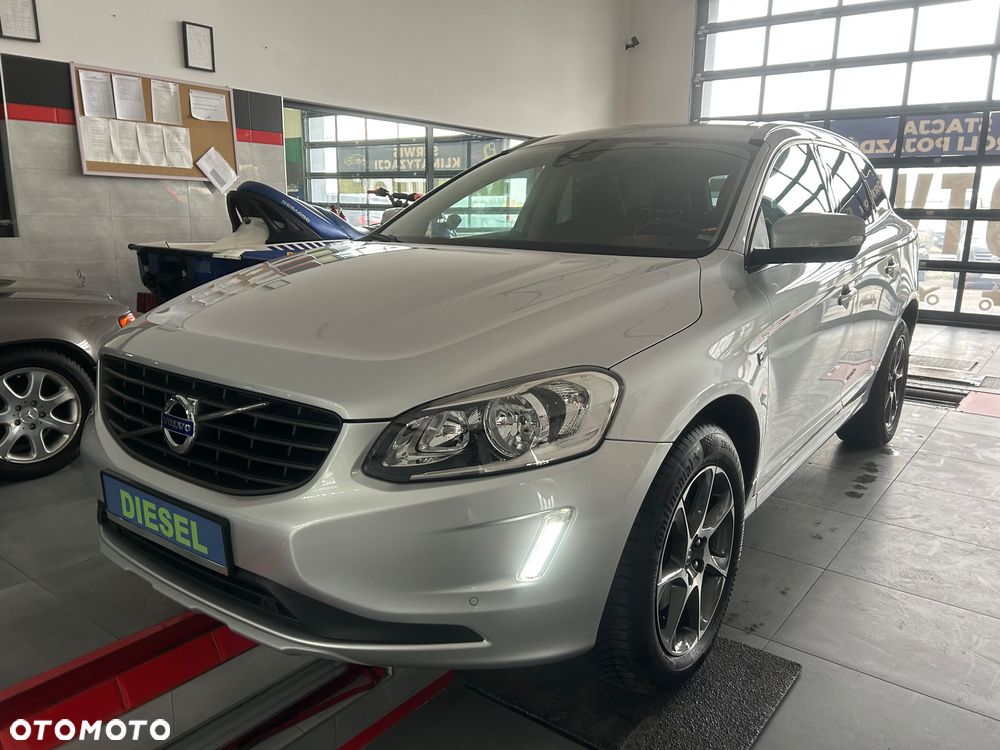 Volvo XC 60 D3 Geartronic Momentum - 1