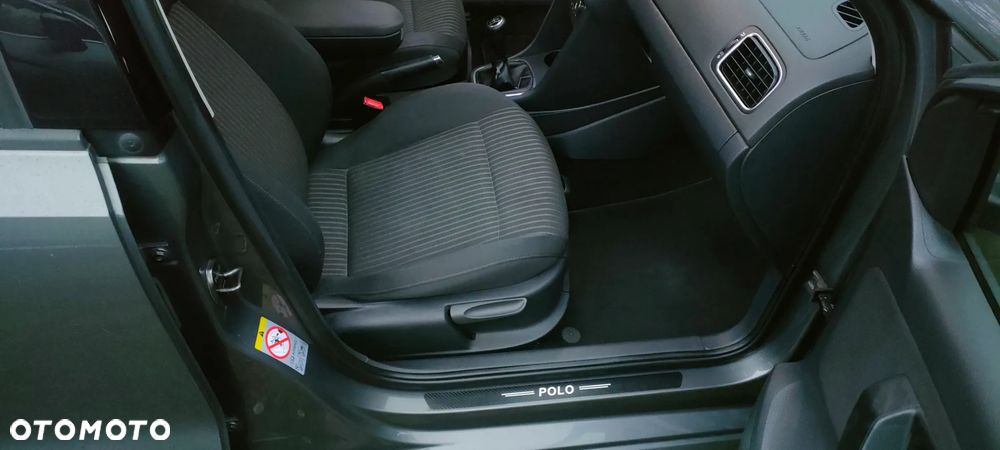Volkswagen Polo 1.2 TSI Highline - 12