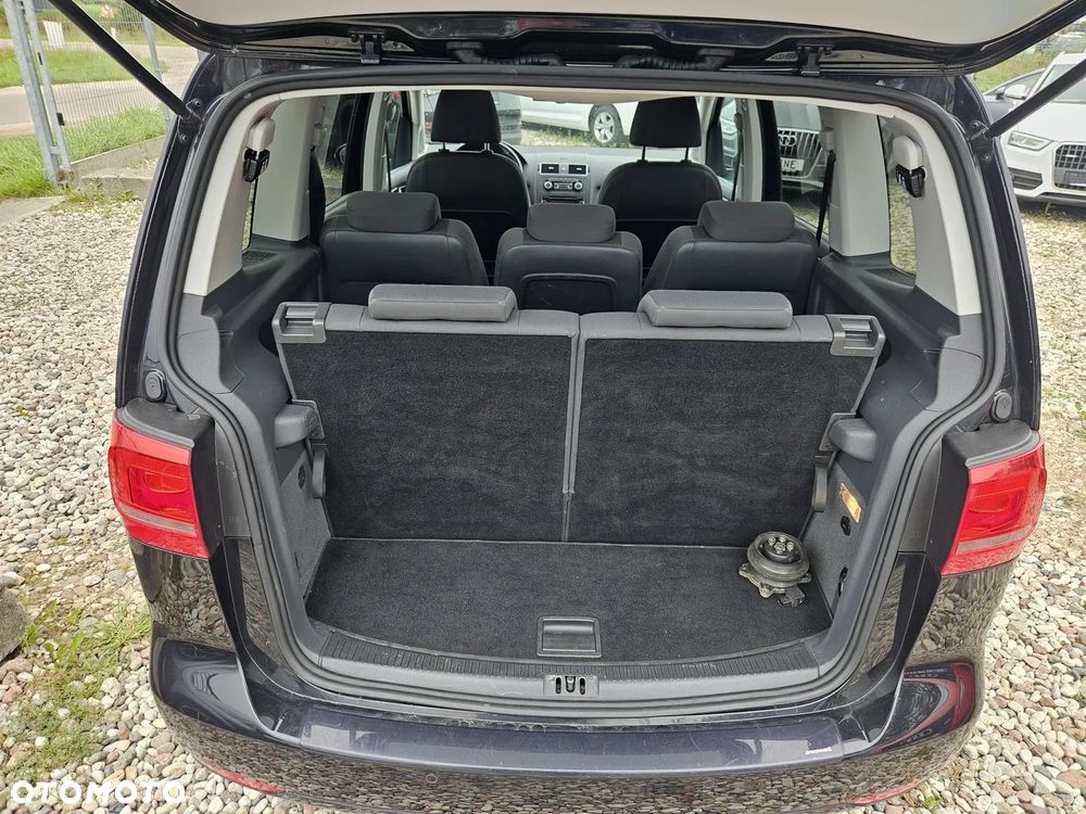 Volkswagen Touran 1.4 TSI BMT Highline - 13