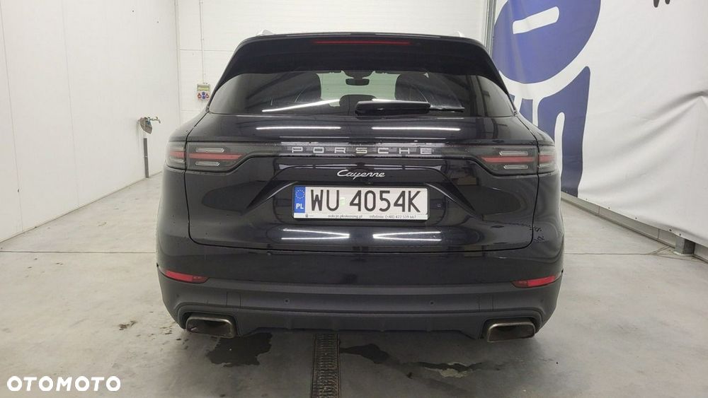 Porsche Cayenne - 7