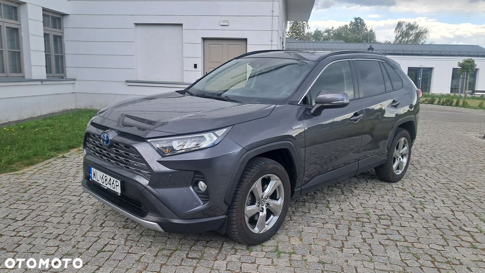 Toyota RAV4 - 1