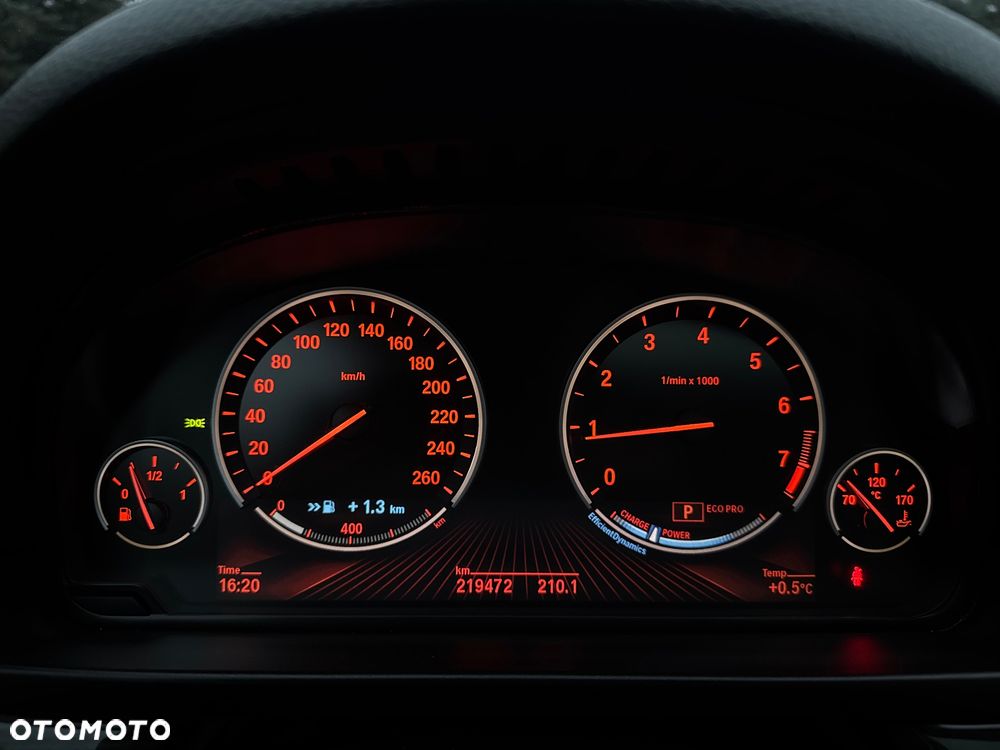 BMW Seria 5 528i - 8