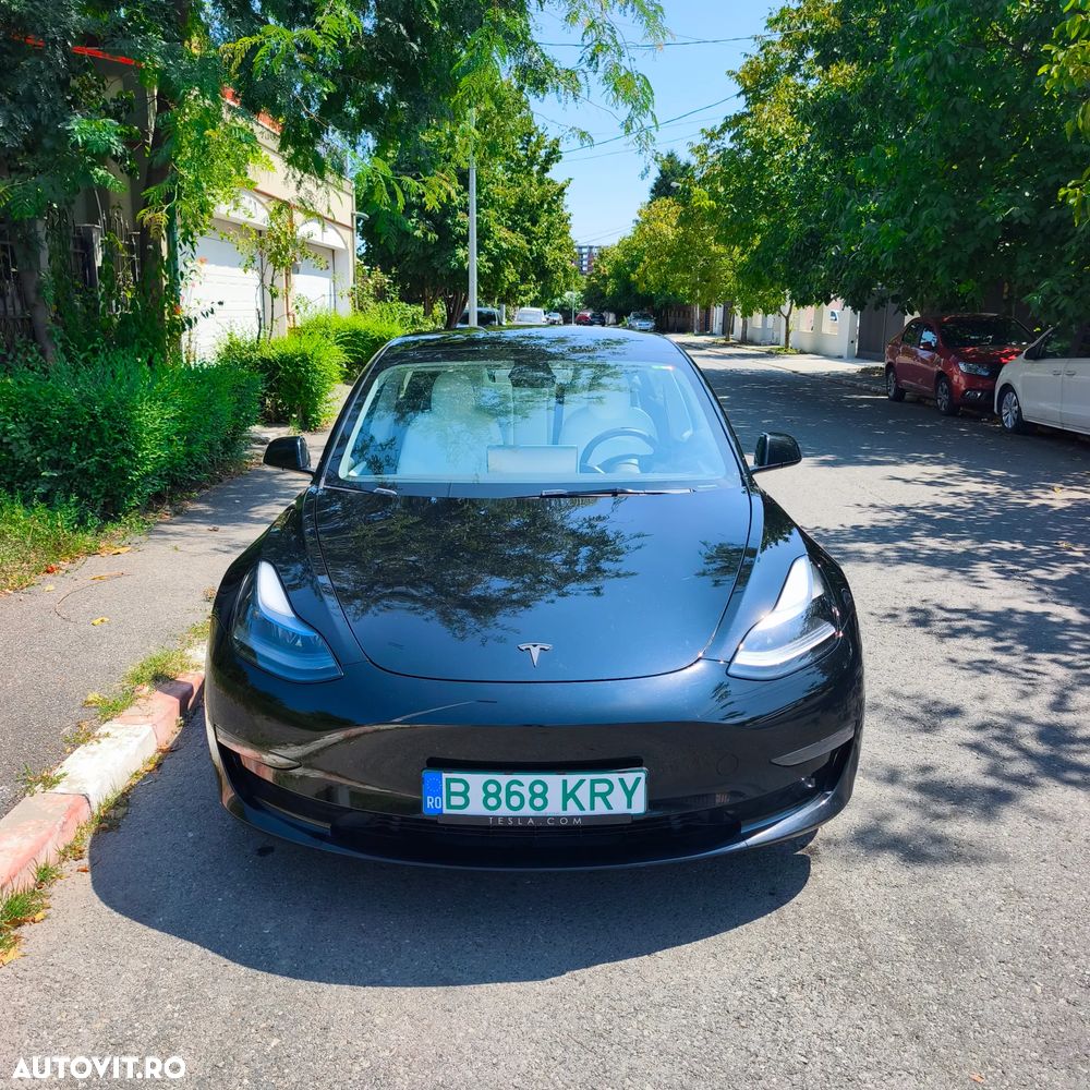 Tesla Model 3 - 16