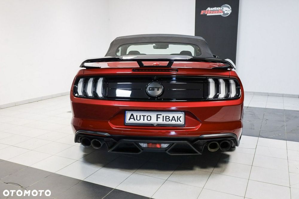 Ford Mustang 5.0 V8 GT - 9