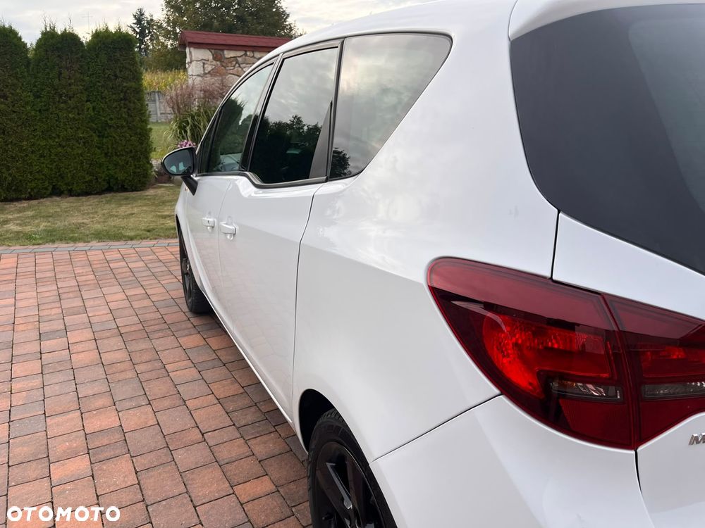 Opel Meriva 1.4 T Cosmo - 13