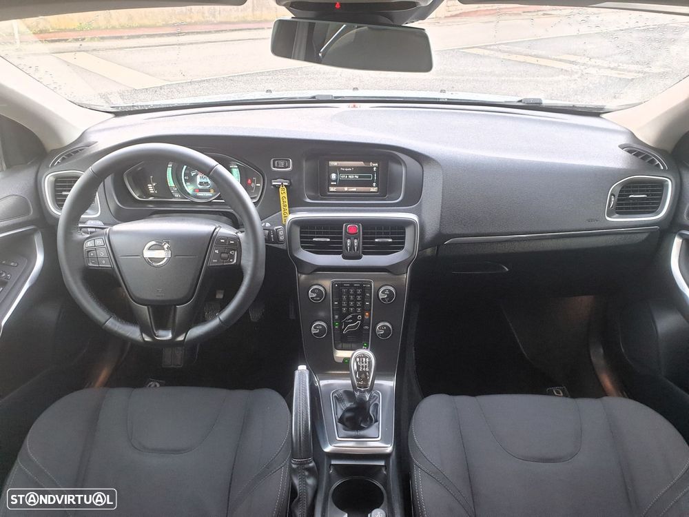 Volvo V40 1.6 D2 Eco Kinetic - 13
