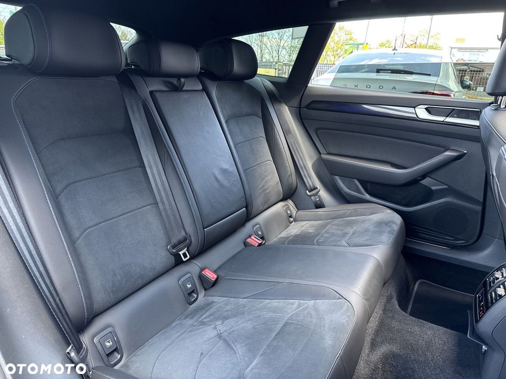 Volkswagen Arteon 2.0 TSI 4Motion R DSG - 16