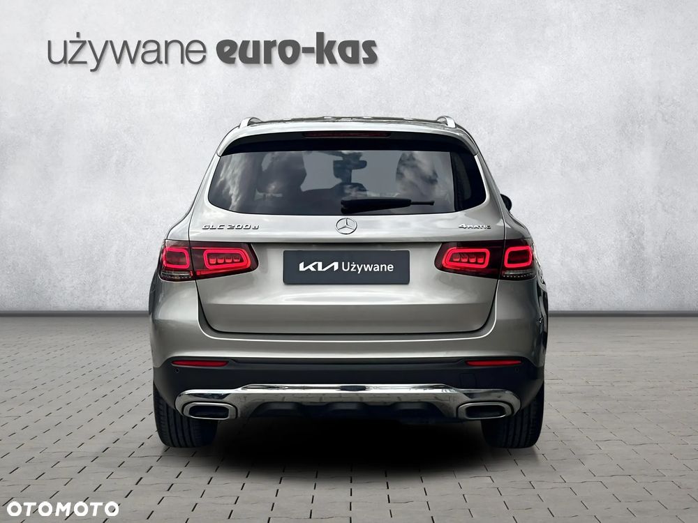 Mercedes-Benz GLC 200 d 4-Matic Business Edition - 4