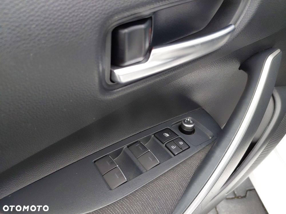 Toyota Corolla 1.8 Hybrid Comfort - 20