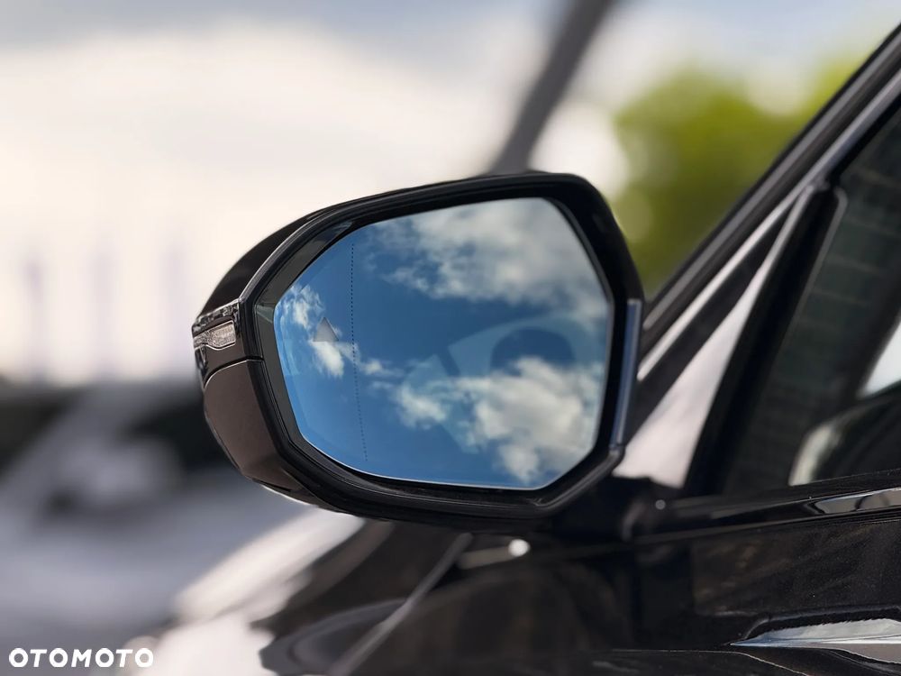BMW Seria 5 520d xDrive - 11