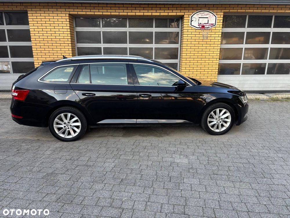 Skoda Superb 2.0 TDI L&K - 3