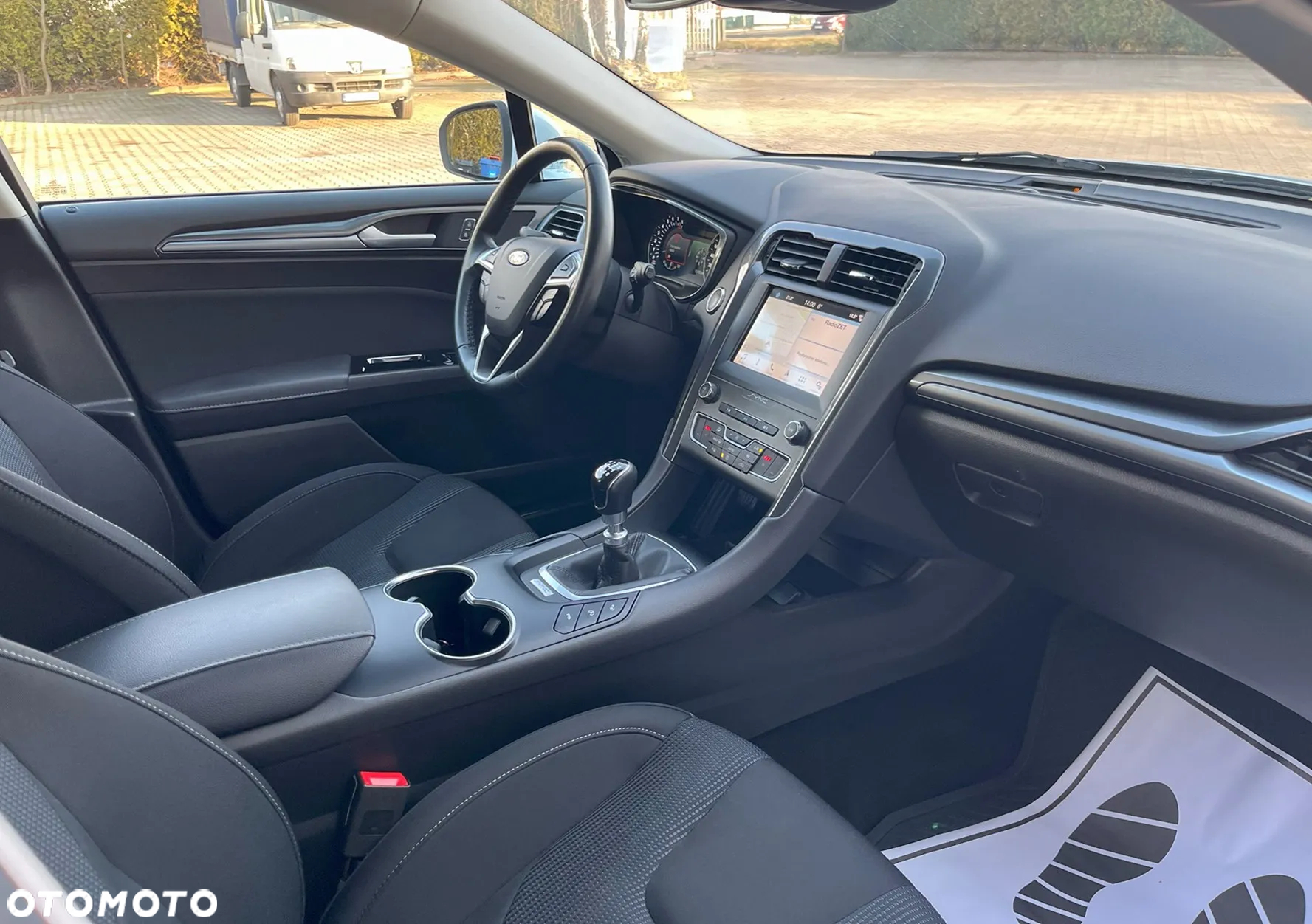 Ford Mondeo 1.5 EcoBoost Titanium - 19