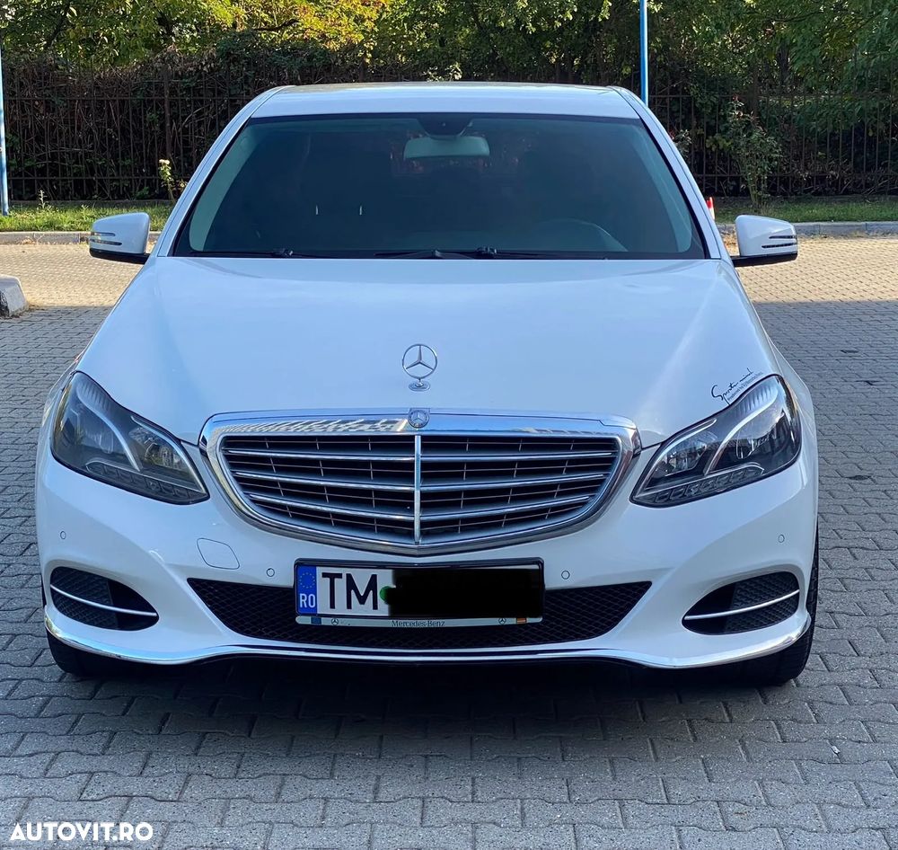 Mercedes-Benz E - 10