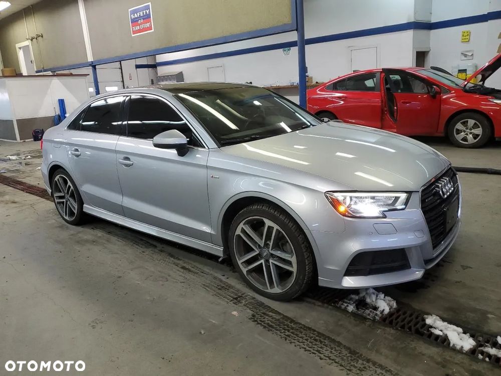 Audi A3 - 1