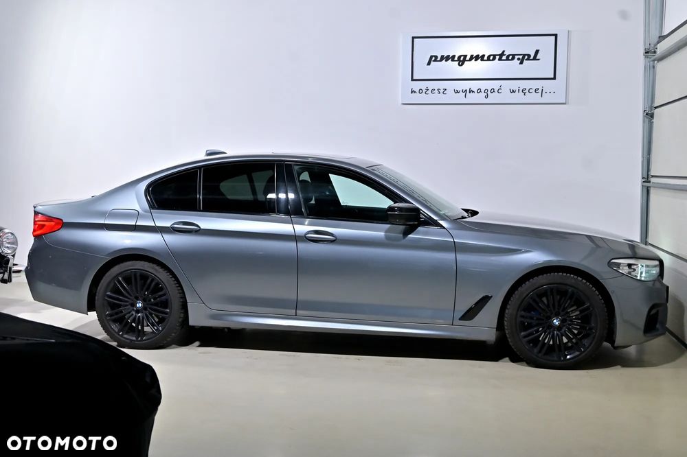 BMW Seria 5 530e xDrive M Sport sport - 12