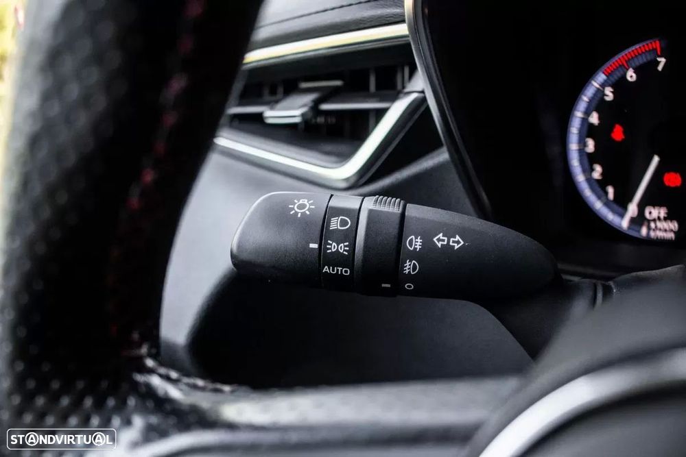 Toyota Corolla Touring Sports 1.8 Hybrid GR-Sport - 15