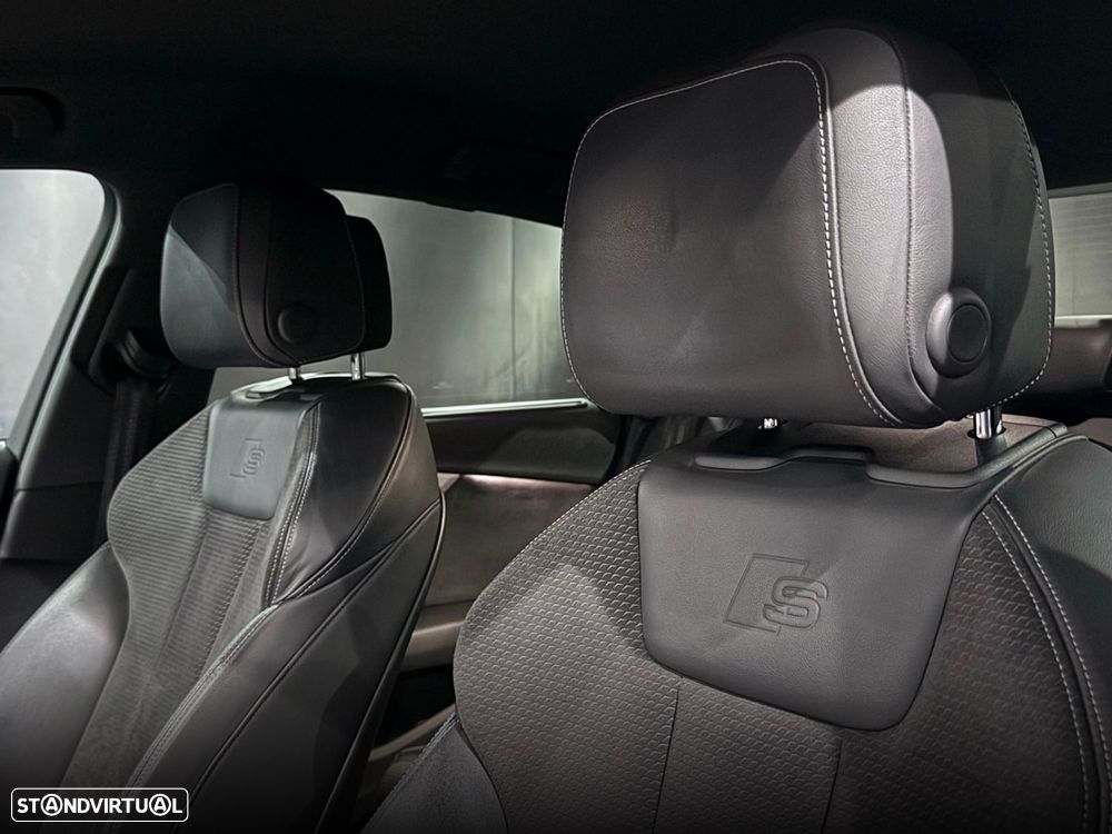 Audi A4 2.0 TDI S-line S tronic - 16