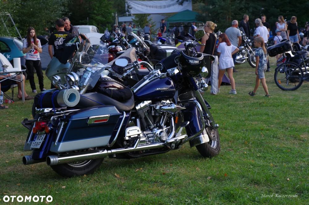 Harley-Davidson Touring Road King - 2