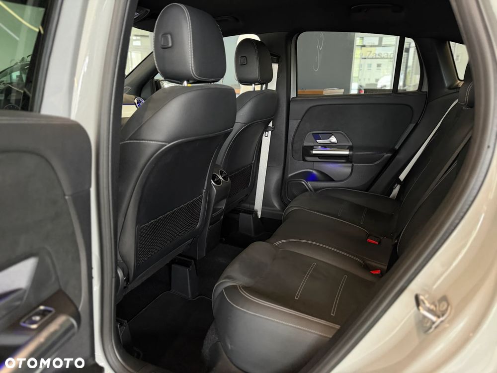 Mercedes-Benz GLA 200 Edition 1 - 8
