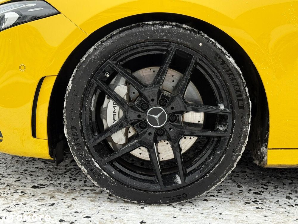Mercedes-Benz Klasa A 35 AMG 4-Matic 7G-DCT - 11